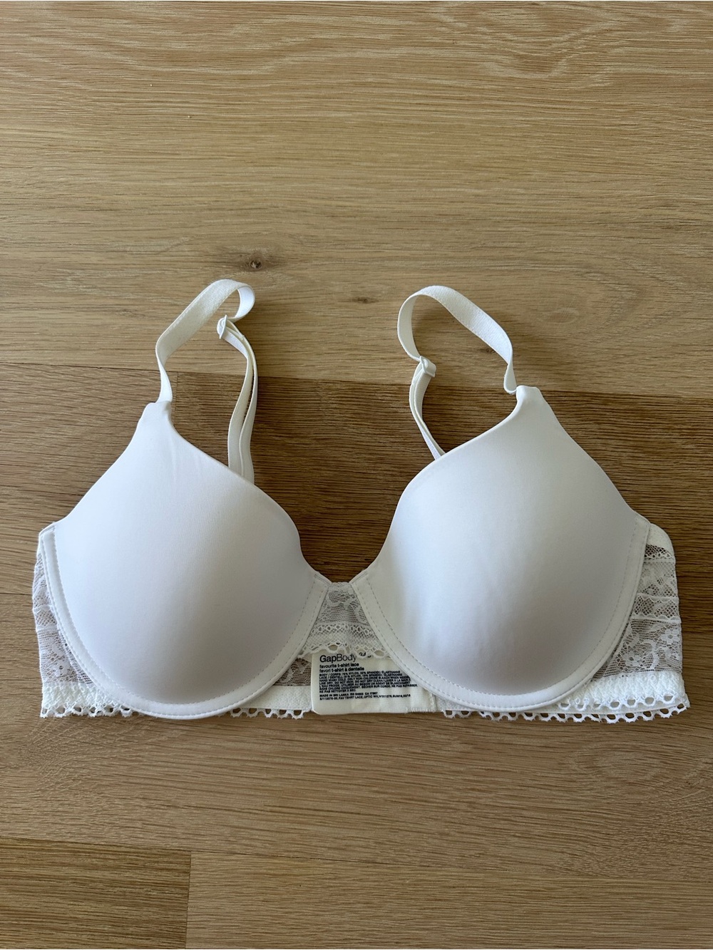GAP White Lace T-Shirt Bra with Molded Cups - Size 34C